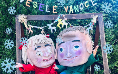 Om a Oma slaví Vánoce